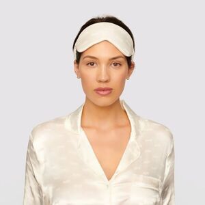 NWT SKIMS Jacquard Eye Mask White Marble new